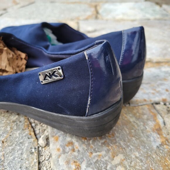 Anne Klein Sport Navy Blue Slip On Comfort Shoes Wedge Heels Rubber Sole Size 9 - Picture 7 of 12